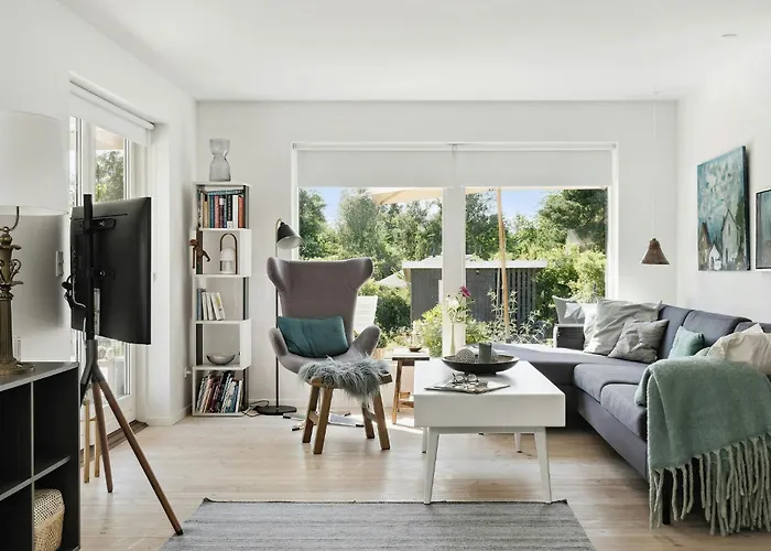 Vibrant Nature Close Near Udsholt Hébergement de vacances Græsted