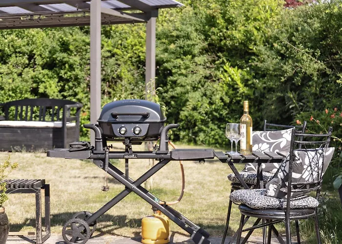 Vibrant Nature Close Near Udsholt Hébergement de vacances Græsted